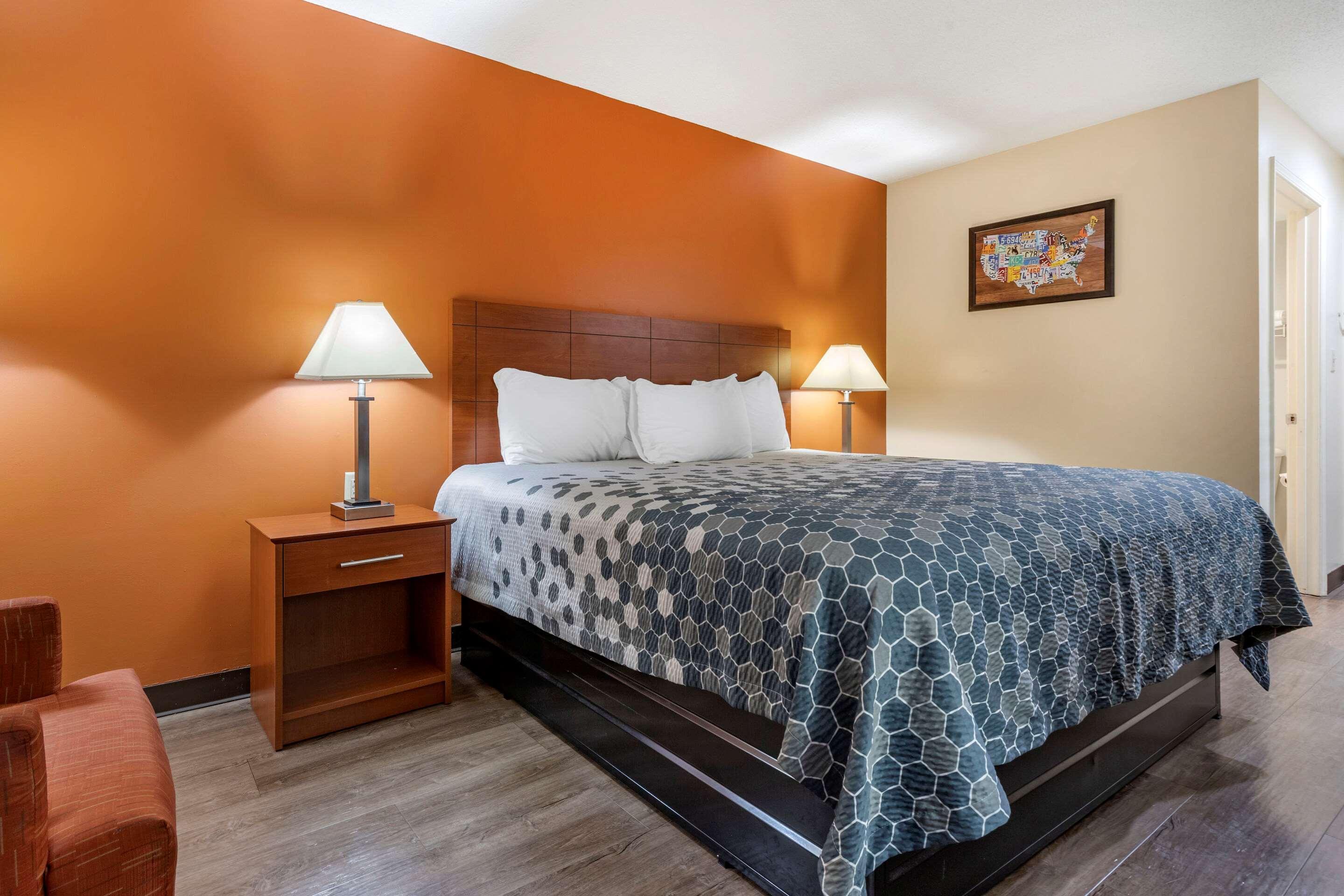 Econo Lodge St. Stephen Экстерьер фото